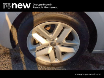 Photo 18 du bon plan RENAULT Clio 1.6 E-Tech 140ch Business -21 occasion à 13900 €