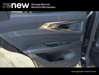 Photo 20 du bon plan RENAULT Austral 1.2 E-Tech full hybrid 200ch Iconic occasion à 27900 €