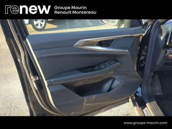 Photo 26 du bon plan RENAULT Austral 1.2 E-Tech full hybrid 200ch Iconic occasion à 27900 €