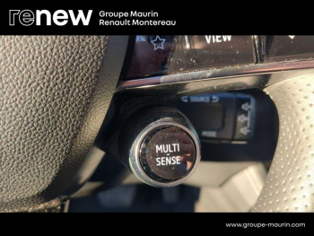 Photo 34 du bon plan RENAULT Austral 1.2 E-Tech full hybrid 200ch Iconic occasion à 27900 €