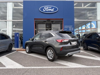 Photo 6 du bon plan FORD Kuga 2.5 Duratec 190ch FHEV E85 Titanium BVA occasion à 27990 €
