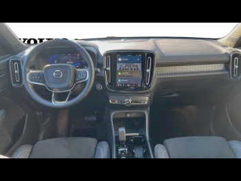 Photo 4 du bon plan VOLVO XC40 B3 163ch Black Edition DCT 7 occasion à 36800 €