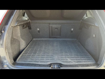 Photo 7 du bon plan VOLVO XC40 B3 163ch Black Edition DCT 7 occasion à 36800 €