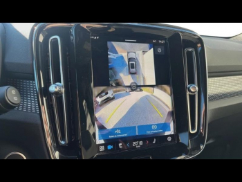 Photo 24 du bon plan VOLVO XC40 B3 163ch Black Edition DCT 7 occasion à 36800 €