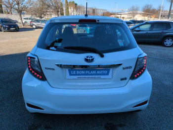 Photo 17 du bon plan TOYOTA Yaris HSD 100h Dynamic 5p occasion à 10500 €