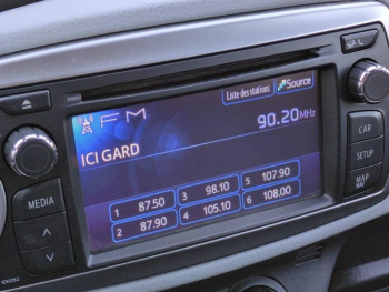 Photo 25 du bon plan TOYOTA Yaris HSD 100h Dynamic 5p occasion à 10500 €