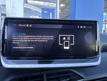 Photo 21 du bon plan PEUGEOT 208 1.2 Hybrid 136ch GT e-DCS6 occasion à 20990 €