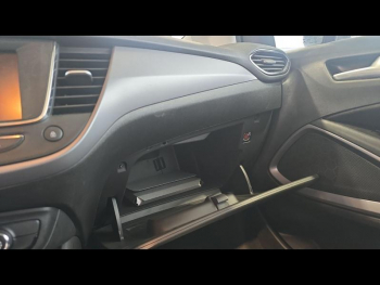 Photo 11 du bon plan OPEL Crossland X 1.2 Turbo 110ch Elegance occasion à 10890 €
