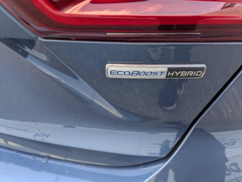 Photo 22 du bon plan FORD Focus 1.0 Flexifuel mHEV 125ch Titanium Style occasion à 19990 €