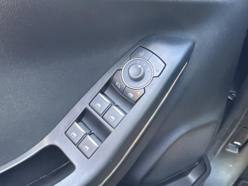 Photo 14 du bon plan FORD Puma 1.0 Flexifuel 125ch S&S mHEV Titanium occasion à 19990 €