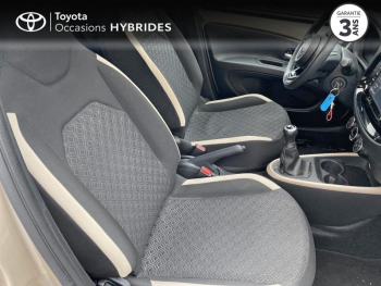 Photo 6 du bon plan TOYOTA Aygo X 1.0 VVT-i 72ch Design occasion à 13990 €