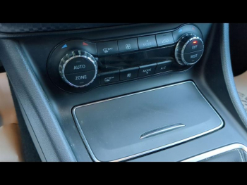 Photo 16 du bon plan MERCEDES-BENZ Classe A 180 Sensation occasion à 14790 €