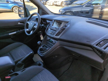 Photo 16 du bon plan FORD Tourneo Connect 1.5 TD 120ch Stop&Start Titanium Euro6 occasion à 9900 €