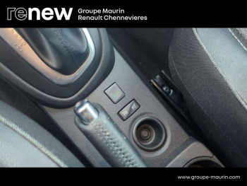 Photo 22 du bon plan RENAULT Captur 1.3 TCe 150ch FAP Intens EDC occasion à 12990 €