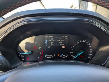 Photo 9 du bon plan FORD Focus 1.0 EcoBoost 125ch ST-Line occasion à 15790 €