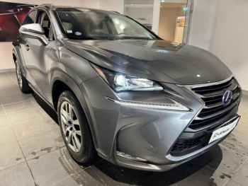 Photo 3 du bon plan LEXUS NX 300h 4WD Luxe occasion à 24500 €