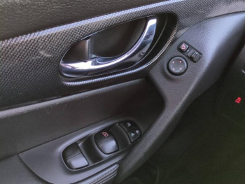 Photo 22 du bon plan NISSAN X-Trail 1.6 dCi 130ch Tekna Euro6 7 places occasion à 12900 €