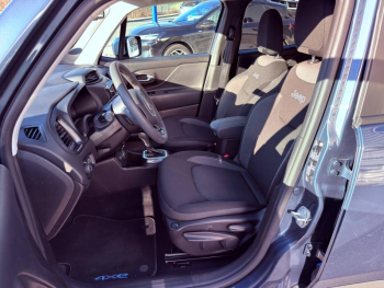 Photo 8 du bon plan JEEP Renegade 1.3 Turbo T4 190ch PHEV 4xe Limited BVA6 eAWD occasion à 21900 €