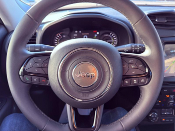 Photo 9 du bon plan JEEP Renegade 1.3 Turbo T4 190ch PHEV 4xe Limited BVA6 eAWD occasion à 21900 €