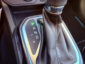 Photo 16 du bon plan JEEP Renegade 1.3 Turbo T4 190ch PHEV 4xe Limited BVA6 eAWD occasion à 21900 €