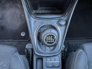 Photo 19 du bon plan FORD Puma 1.0 Flexifuel 125ch S&S mHEV Titanium occasion à 16990 €