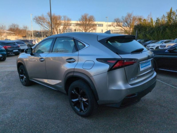 Photo 3 du bon plan LEXUS NX 300h 2WD Pack Business Euro6d-T occasion à 19890 €
