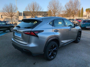 Photo 4 du bon plan LEXUS NX 300h 2WD Pack Business Euro6d-T occasion à 19890 €