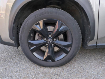 Photo 9 du bon plan LEXUS NX 300h 2WD Pack Business Euro6d-T occasion à 19890 €