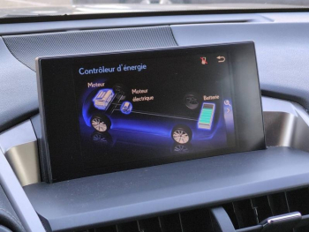 Photo 27 du bon plan LEXUS NX 300h 2WD Pack Business Euro6d-T occasion à 19890 €