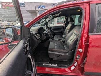 Photo 14 du bon plan FORD Ranger VUL 2.0 TDCi 213ch Double Cabine Stormtrak BVA10 occasion à 41963 €