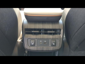 Photo 20 du bon plan NISSAN ARIYA 87kWh 306ch e-4ORCE Evolve occasion à 38990 €