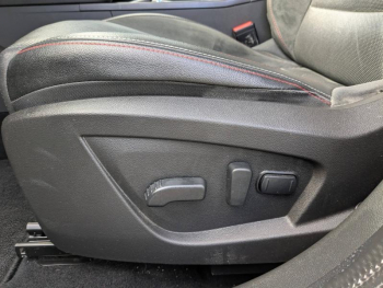 Photo 17 du bon plan RENAULT Arkana 1.6 E-Tech 145ch RS Line -21B occasion à 19939 €