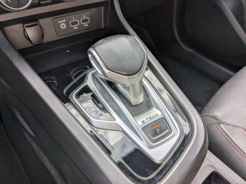 Photo 25 du bon plan RENAULT Arkana 1.6 E-Tech 145ch RS Line -21B occasion à 19939 €