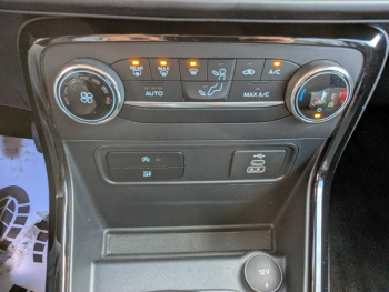 Photo 15 du bon plan FORD EcoSport 1.0 EcoBoost 125ch Active 147g occasion à 17989 €