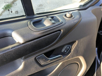 Photo 16 du bon plan FORD Transit Custom Fg VUL 340 L1H1 2.0 EcoBlue 130 Trend Business 7cv occasion à 16290 €