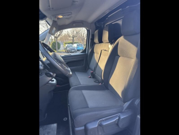 Photo 8 du bon plan CITROEN Jumpy Fg VUL M 2.0 BlueHDi 145ch S&S EAT8 occasion à 24890 €