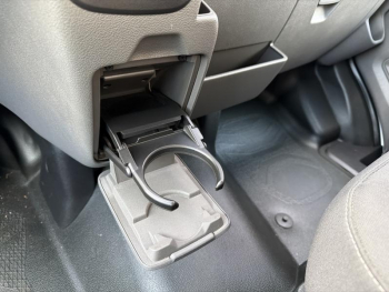 Photo 22 du bon plan FORD Transit 2T Fg VUL PE 350 L3H2 135 kW Batterie 75/68 kWh Trend Business occasion à 36990 €