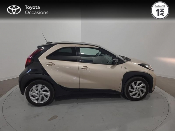 Photo 2 du bon plan TOYOTA Aygo X 1.0 VVT-i 72ch Design 5p Pack Zen occasion à 14190 €