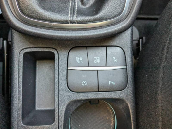 Photo 16 du bon plan FORD Puma 1.0 Flexifuel 125ch S&S mHEV Titanium occasion à 18990 €