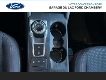 Photo 20 du bon plan FORD Kuga 2.5 Duratec 225ch Hybride Rechargeable ST-Line Powershift occasion à 31990 €