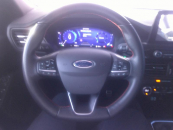 Photo 5 du bon plan FORD Kuga 2.0 EcoBlue 150ch mHEV ST-Line X occasion à 20901 €