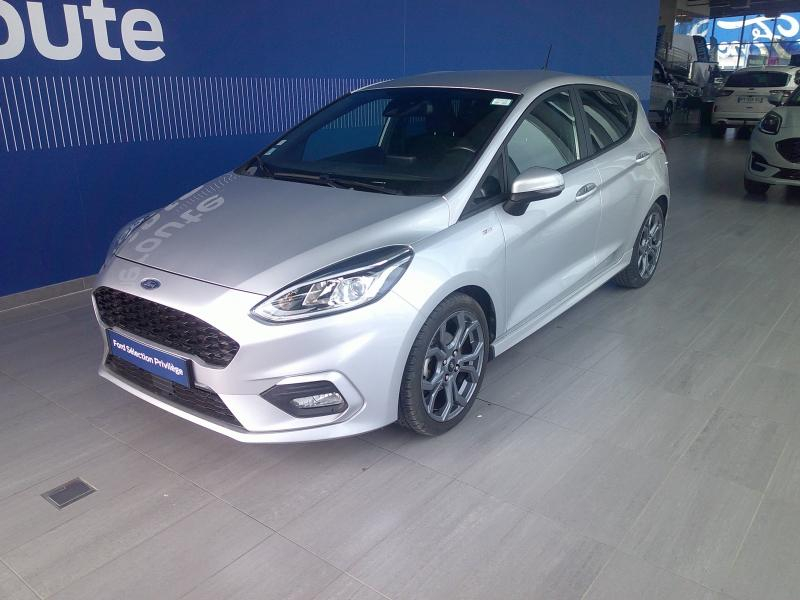 Bon plan FORD Fiesta 1.0 EcoBoost 100ch Stop&Start ST-Line 5p Euro6.2 occasion à 11900 €