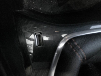 Photo 15 du bon plan FORD Fiesta 1.0 EcoBoost 100ch Stop&Start ST-Line 5p Euro6.2 occasion à 11901 €