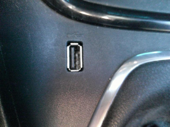 Photo 14 du bon plan FORD Puma 1.0 Flexifuel 125ch S&S mHEV Titanium occasion à 15900 €