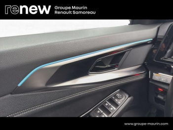 Photo 32 du bon plan RENAULT Austral 1.2 E-Tech full hybrid 200ch Iconic- 23 occasion à 29900 €