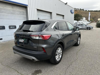 Photo 6 du bon plan FORD Kuga 2.5 Duratec 190ch FHEV E85 Titanium BVA occasion à 21490 €