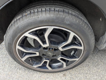 Photo 22 du bon plan FORD EcoSport 1.0 EcoBoost 125ch Active 6cv occasion à 18700 €