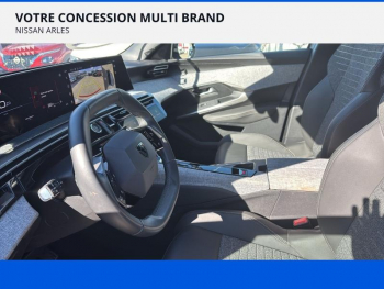 Photo 8 du bon plan PEUGEOT 3008 1.2 Hybrid 136ch Allure e-DCS6 occasion à 28990 €