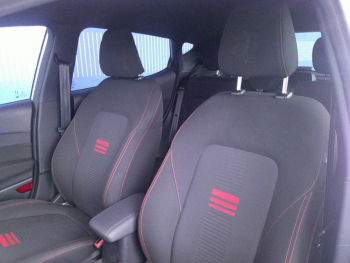 Photo 17 du bon plan FORD Fiesta 1.0 Flexifuel 95ch ST-Line 5p occasion à 17590 €