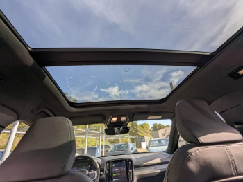 Photo 17 du bon plan VOLVO XC40 B3 163ch Ultimate DCT 7 occasion à 35390 €